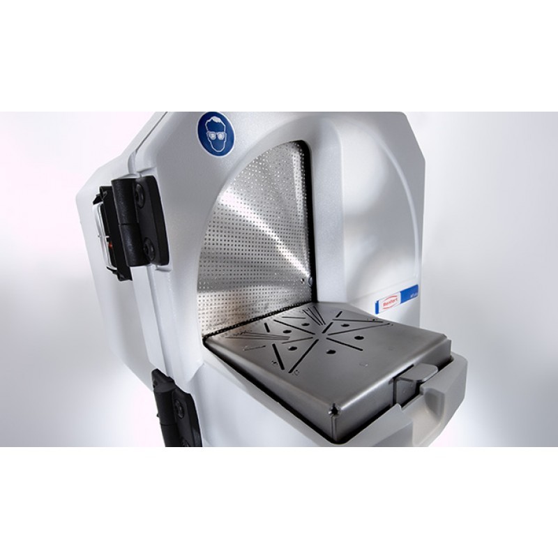 Триммер для мокрой и сухой обработки MT plus (220-230 В, диск Klettfix) Триммер для мокрой и сухой обработки MT plus (220-230 В, диск Klettfix)