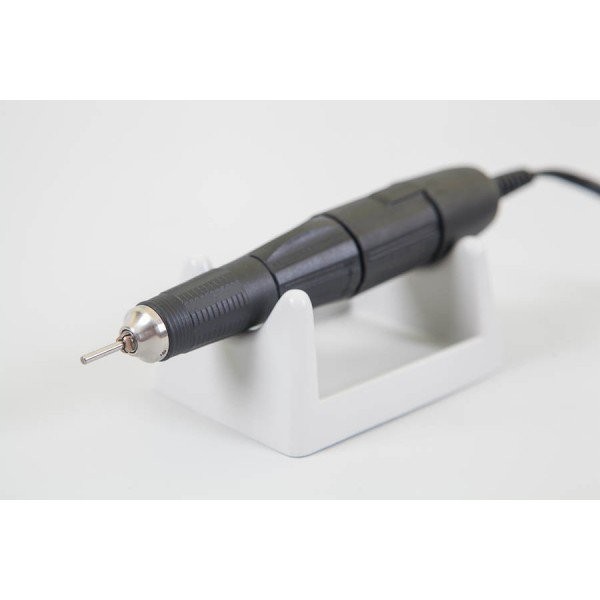 Strong 793/102L - аппарат для маникюра без педали, с сумкой, 35000 об/мин, 64 Вт Strong 793/102L - аппарат для маникюра без педали, с сумкой, 35000 об/мин, 64 Вт