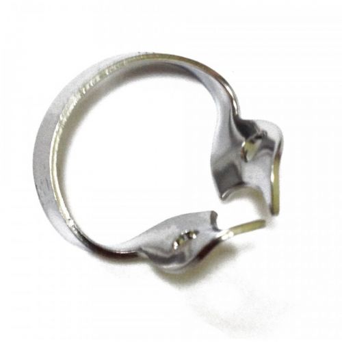 Кламмер стоматологический полированный Hygenic Gloss Finish Winged Clamp #W8